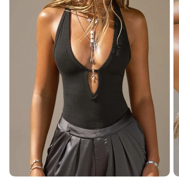 Joah Brown Plunge Racerback Tank - Picture 4 of 7